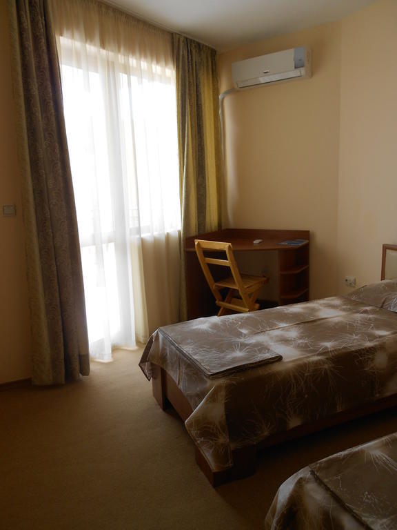 Family Hotel Amore Byala (Varna) Quarto foto