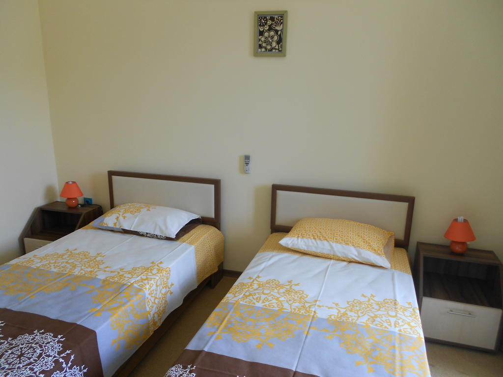 Family Hotel Amore Byala (Varna) Quarto foto