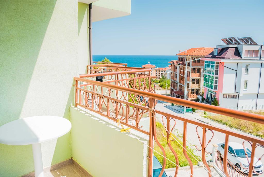 Family Hotel Amore Byala (Varna) Exterior foto